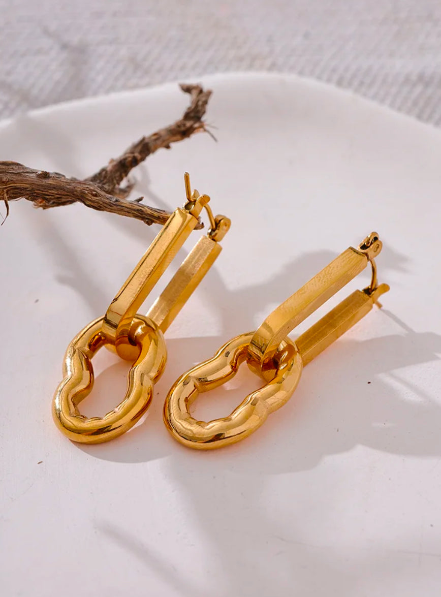 khiya Drop Earrings